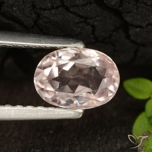 0.79ct Natürlicher hellrosa Morganit, Oval, VS