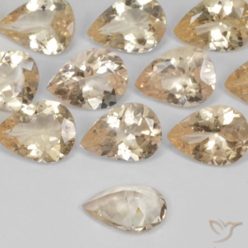9,17 ctw natürlicher Golden Morganit, Birnenform, VS