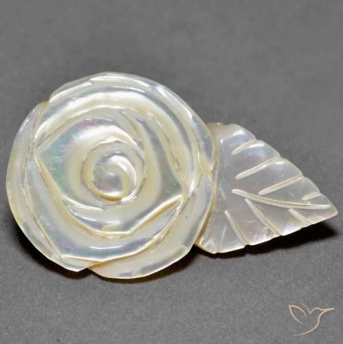 18.79ct Natürlicher Perlweiss Perlmutt, Blumen-Schliff, Lichtundurchlässig