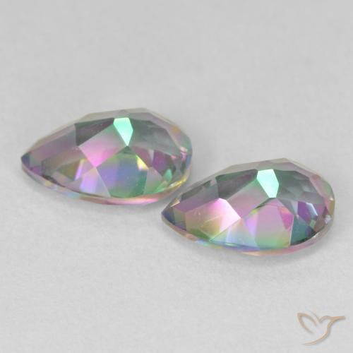 3.70 ct natürliche Mehrfarbig Mystischer Quarz-Edelsteine, Birnenform, VVS-VS