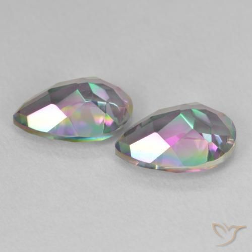 3.75 ct natürliche Mehrfarbig Mystischer Quarz-Edelsteine, Birnenform, VVS-VS