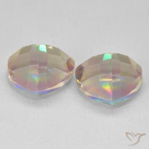 2.27 ct natürliche Mehrfarbig Mystischer Quarz-Edelsteine, Trillion, VVS