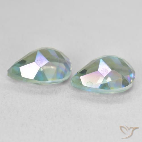 3.31 ct natürliche Mehrfarbig Mystischer Quarz-Edelsteine, Birnenform, VVS-VS