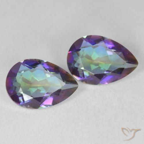 3.37 ct natürliche Mehrfarbig Mystischer Quarz-Edelsteine, Birnenform, VS