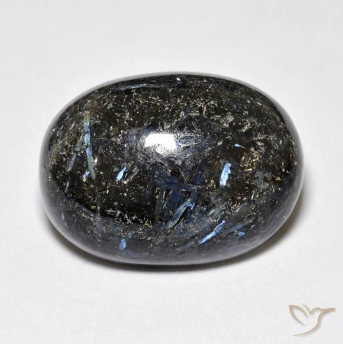 9,17 ctw natürlicher Schwarz Nuummite, Oval, Lichtundurchlässig