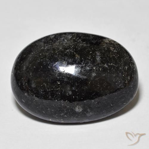 20.25ct Natürlicher Schwarz mit blauem Glanz Nuummit, Oval, Lichtundurchlässig