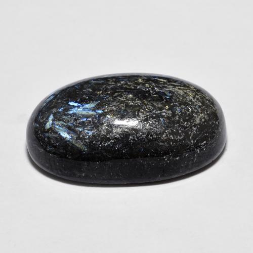 11,98 ctw natürlicher schwarzer Nuummit, Oval Schliff, Lichtundurchlässig