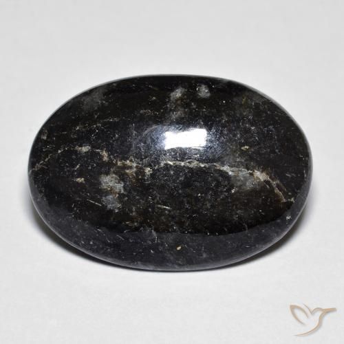 9,17 ctw natürlicher Schwarz mit blauem Glanz Nuummite, Oval, Lichtundurchlässig