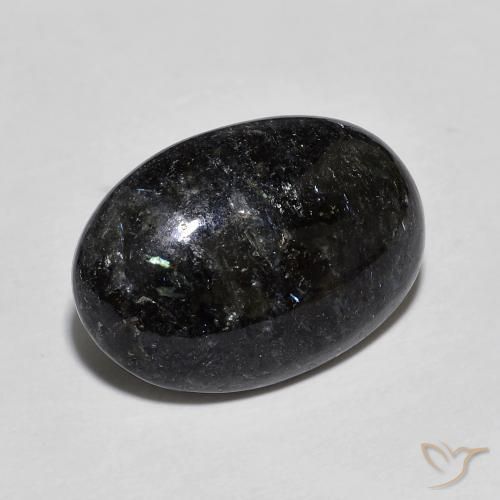 9,17 ctw natürlicher Schwarz mit blauem Glanz Nuummite, Oval, Lichtundurchlässig
