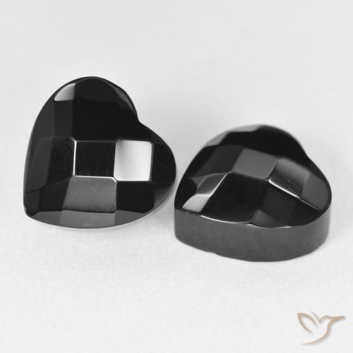 8.82 ct natürliche Schwarz Onyx-Edelsteine, Herz, Lichtundurchlässig