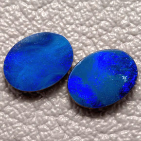 ct natürliche mehrfarbiger Opal-Dublette-Edelsteine, Oval Schliff, Lichtundurchlässig
