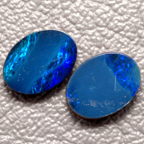  ct natürliche mehrfarbiger Opal-Dublette-Edelsteine, Oval Schliff, Lichtundurchlässig