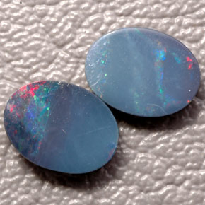  ct natürliche mehrfarbiger Opal-Dublette-Edelsteine, Oval Schliff, Lichtundurchlässig