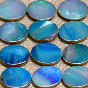  ct natürliche mehrfarbiger Opal-Dublette-Edelsteine, Oval Schliff, Lichtundurchlässig