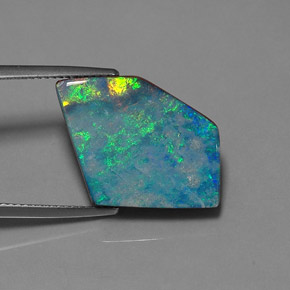 13,01 ctw natürlicher mehrfarbiger Opal-Dublette, Fantasieschliff, Lichtundurchlässig