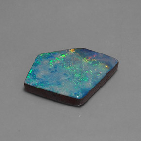 13,01 ctw natürlicher mehrfarbiger Opal-Dublette, Fantasieschliff, Lichtundurchlässig