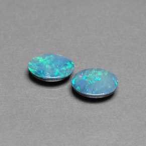  ct natürliche mehrfarbiger Opal-Dublette-Edelsteine, Oval Schliff, Lichtundurchlässig