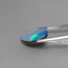 2,52 ctw natürlicher mehrfarbiger Opal-Dublette, Birnenform, Lichtundurchlässig