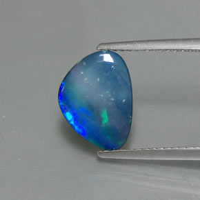 1,62 ctw natürlicher mehrfarbiger Opal-Dublette, Fantasieschliff, Lichtundurchlässig