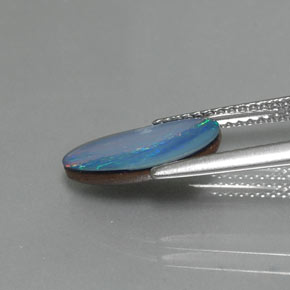 1,60 ctw natürlicher mehrfarbiger Opal-Dublette, Fantasieschliff, Lichtundurchlässig