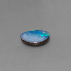 1,52 ctw natürlicher mehrfarbiger Opal-Dublette, Fantasieschliff, Lichtundurchlässig