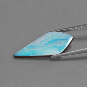 7,20 ctw natürlicher mehrfarbiger Opal-Dublette, Fantasieschliff, Lichtundurchlässig