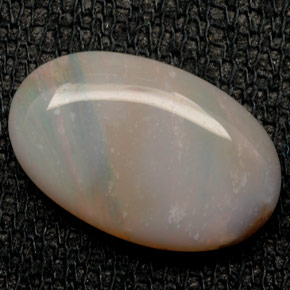 2,46 ctw natürlicher mehrfarbiger Opal, Oval Schliff, Lichtundurchlässig