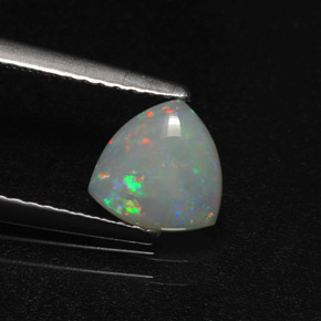 0,64 ctw natürlicher mehrfarbiger Opal, Trillion, Lichtdurchlässig
