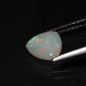 0,64 ctw natürlicher mehrfarbiger Opal, Trillion, Lichtdurchlässig