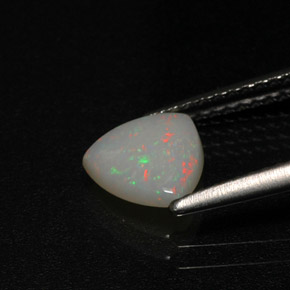 0,58 ctw natürlicher mehrfarbiger Opal, Transparent, Transparent / Lichtdurchlässig