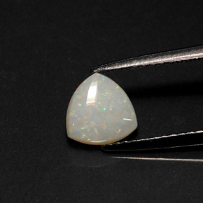 0,70 ctw natürlicher mehrfarbiger Opal, Transparent, Transparent / Lichtdurchlässig