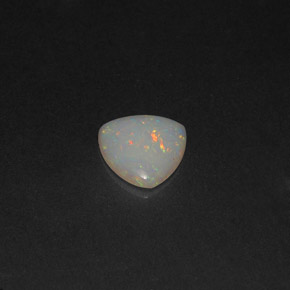 0,46 ctw natürlicher mehrfarbiger Opal, Transparent, Transparent / Lichtdurchlässig