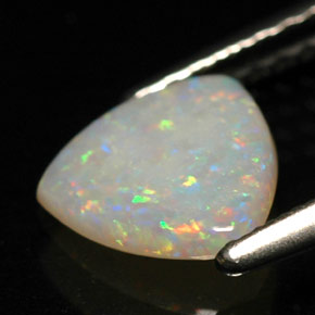 0,49 ctw natürlicher mehrfarbiger Opal, Transparent, Transparent / Lichtdurchlässig