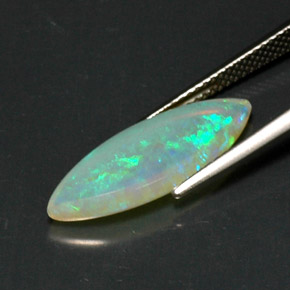 3,53 ctw natürlicher mehrfarbiger Opal, Transparent, Transparent / Lichtdurchlässig