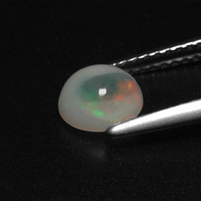0,72 ctw natürlicher mehrfarbiger Opal, Transparent, Transparent / Lichtdurchlässig