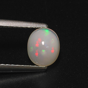 0,70 ctw natürlicher mehrfarbiger Opal, Oval Schliff, Lichtdurchlässig