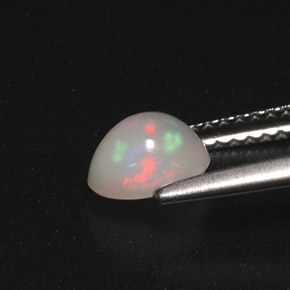 0,70 ctw natürlicher mehrfarbiger Opal, Oval Schliff, Lichtdurchlässig