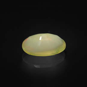 1,52 ctw natürlicher mehrfarbiger Opal, Oval Schliff, Lichtdurchlässig