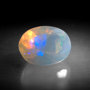 0,91 ctw natürlicher mehrfarbiger Opal, Transparent, Transparent / Lichtdurchlässig