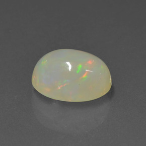 1,77 ctw natürlicher mehrfarbiger Opal, Oval Schliff, Lichtdurchlässig