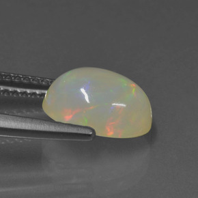 1,77 ctw natürlicher mehrfarbiger Opal, Oval Schliff, Lichtdurchlässig