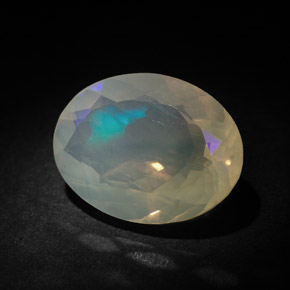 3,63 ctw natürlicher mehrfarbiger Opal, Oval Schliff, Transparent