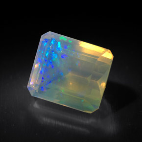 2,06 ctw natürlicher mehrfarbiger Opal, Transparent, Transparent / Lichtdurchlässig