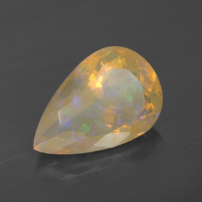 2,71 ctw natürlicher mehrfarbiger Opal, Birnenform, Transparent