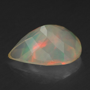 2,19 ctw natürlicher mehrfarbiger Opal, Birnenform, Transparent
