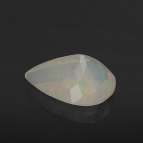 1,85 ctw natürlicher mehrfarbiger Opal, Birnenform, Transparent