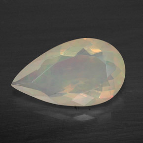 2,84 ctw natürlicher mehrfarbiger Opal, Birnenform, Transparent