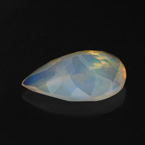 1,98 ctw natürlicher mehrfarbiger Opal, Birnenform, Transparent