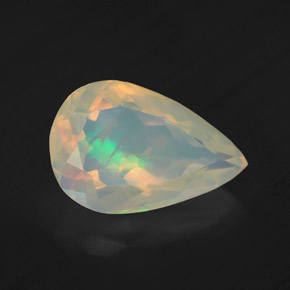 2,16 ctw natürlicher mehrfarbiger Opal, Birnenform, Transparent
