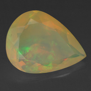 2,28 ctw natürlicher mehrfarbiger Opal, Birnenform, Transparent